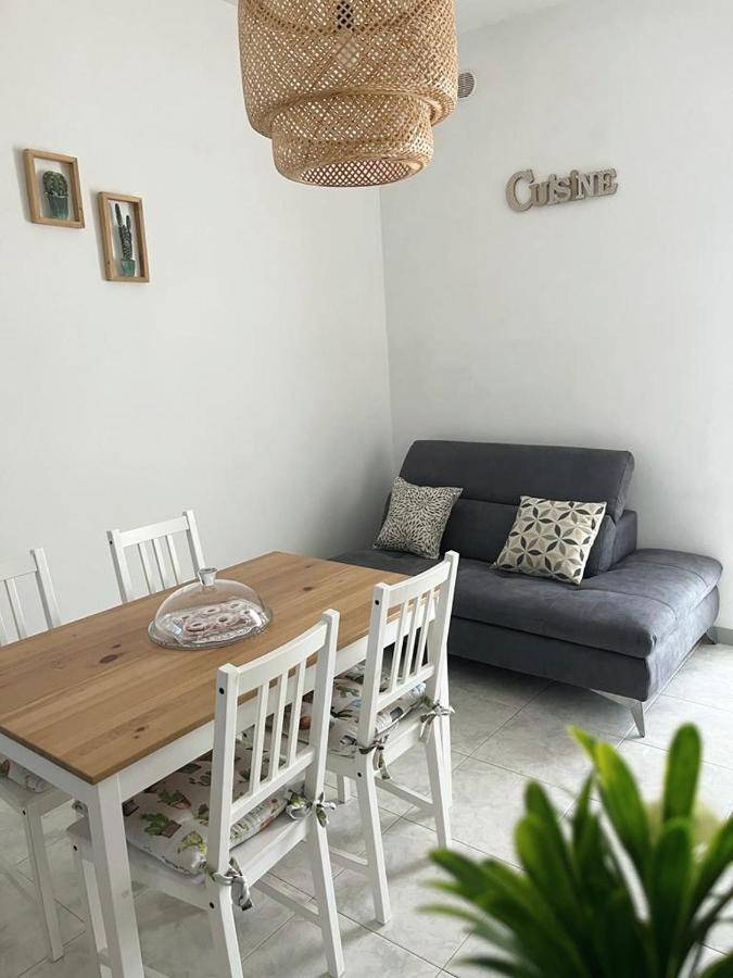 הוילה מטרה Sorelle Casa Vacanza מראה חיצוני תמונה