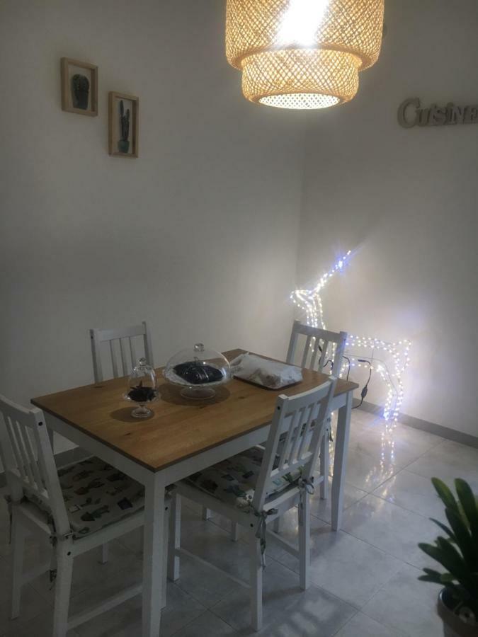 הוילה מטרה Sorelle Casa Vacanza מראה חיצוני תמונה