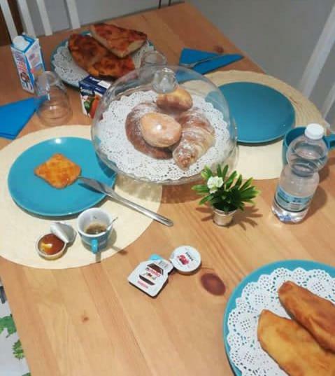 הוילה מטרה Sorelle Casa Vacanza מראה חיצוני תמונה